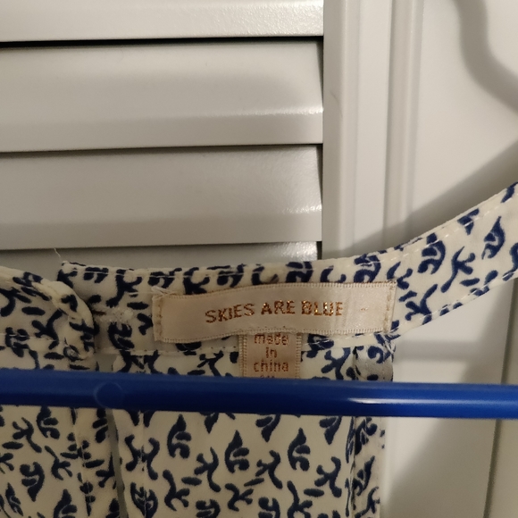 Skies are Blue Tank top stitchfix - Picture 4 of 4